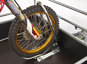 סטנד קבוע לאופנוע שטח SteadyStand Cross Basic סטנד קבוע לאופנוע שטח SteadyStand Cross Basic